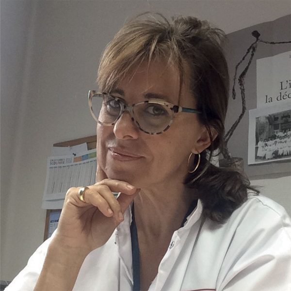 Nathalie Prieto, psychiatre référente nationale des cellules d’urgence médico-psychologique (CUMP), alerte sur la santé mentale.