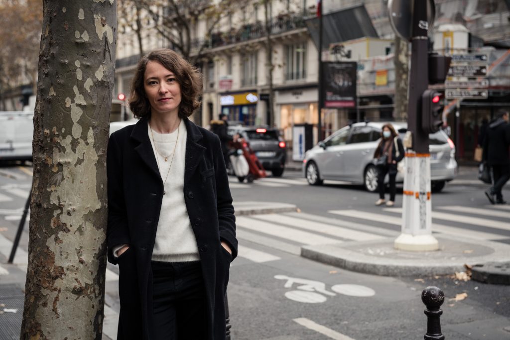 Eco-anxiété affecte les angoissés du climat, un état d'âme décrit par la Dre Alice Desbiolles, médecin de santé publique, épidémiologiste et auteure.